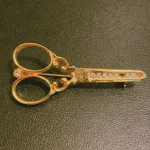 Brooche Pin